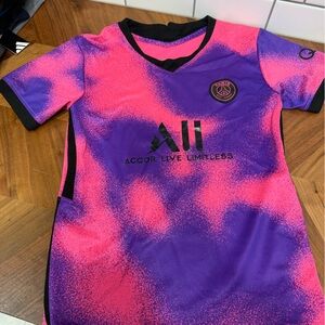 Paris St. Germain Jersey MBappe